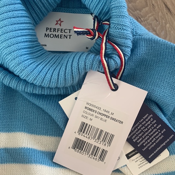 NWT Perfect moment chopper sweater in sky blue - Picture 7 of 7